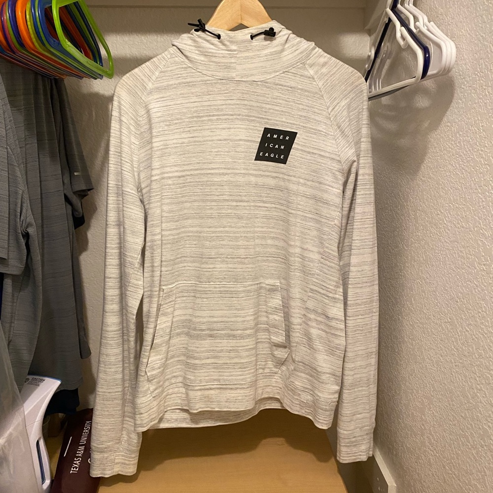 American Eagle Outfitters Active Pullover men’s size small